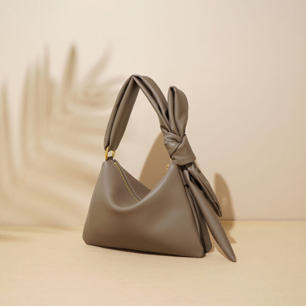 One-shoulder Crossbody Large Capacity Advanced Portable Cattle Leather Bag