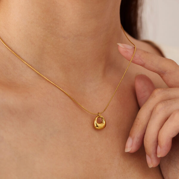 2c2c0dd4-72d8-468c-999f-8af33ae017bf.jpg Geometric Necklace Women's Jewelry Fashion Commuter All-match