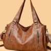655e4ae4-d6cb-4fa5-8039-8bb4b270daee.jpg Retro Solid Color Simple Textured One-shoulder Bag Large Capacity Women