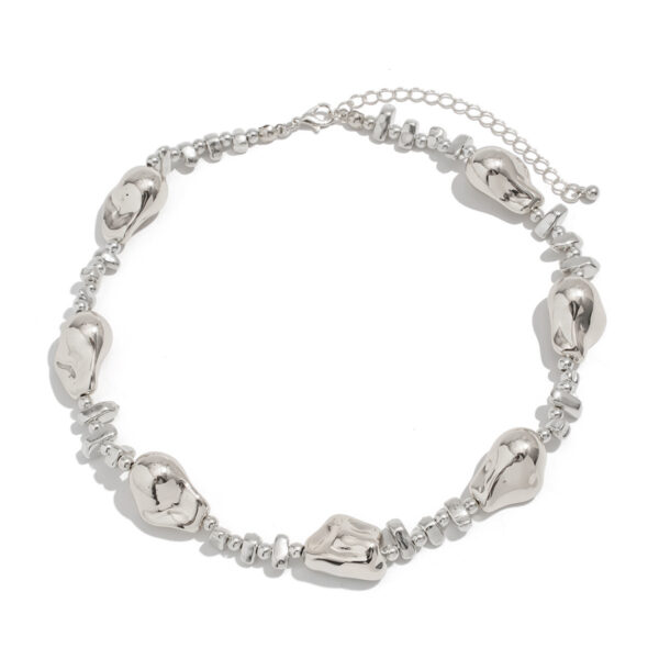 Personalized Trendy Shaped Pearl Necklace For Women