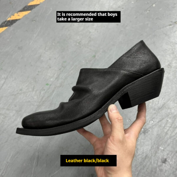 9aa722f8-0f40-4af8-889c-f8c5ac82ef0a_fine.jpeg Black Retro Unisex Small Leather Shoes With Height Increase
