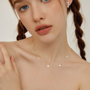 9f9e5f31-e434-4eb6-8a45-d04b9113e9b6.jpg Exquisite And Versatile Women's Necklace