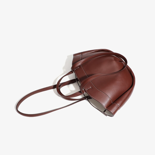 O1CN01dMnKZt29GplZR7JRJ_2200782208041-0-cib.jpg Fashion Large Capacity Work Bag Shoulder Shopping Handbag