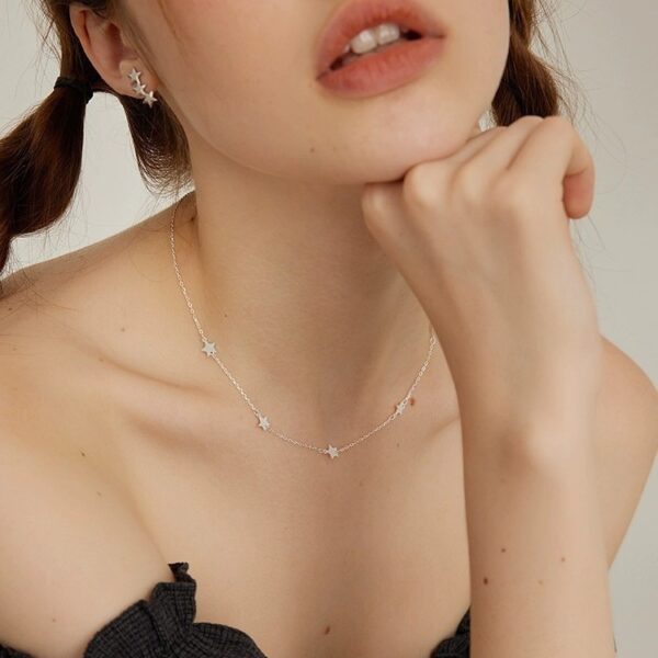 Exquisite And Versatile Women's Necklace