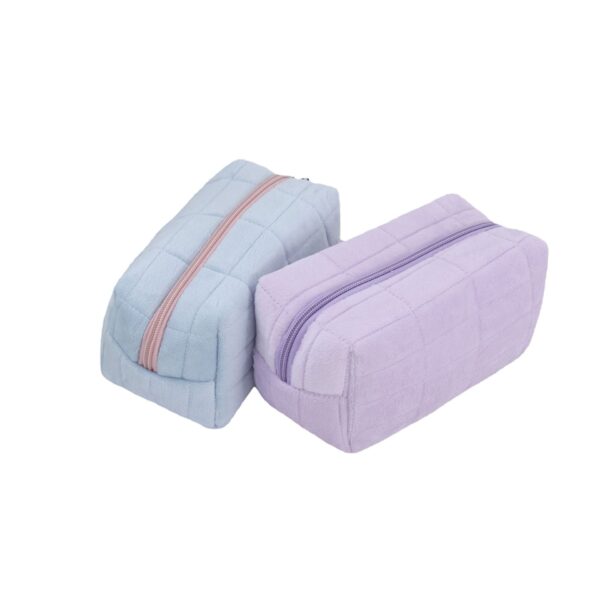 ee70ed58-168e-4c56-8d30-d7f95a7358f7.jpg Japanese Good-looking Pillow Cosmetic Bag Large Capacity Storage Stationery Box